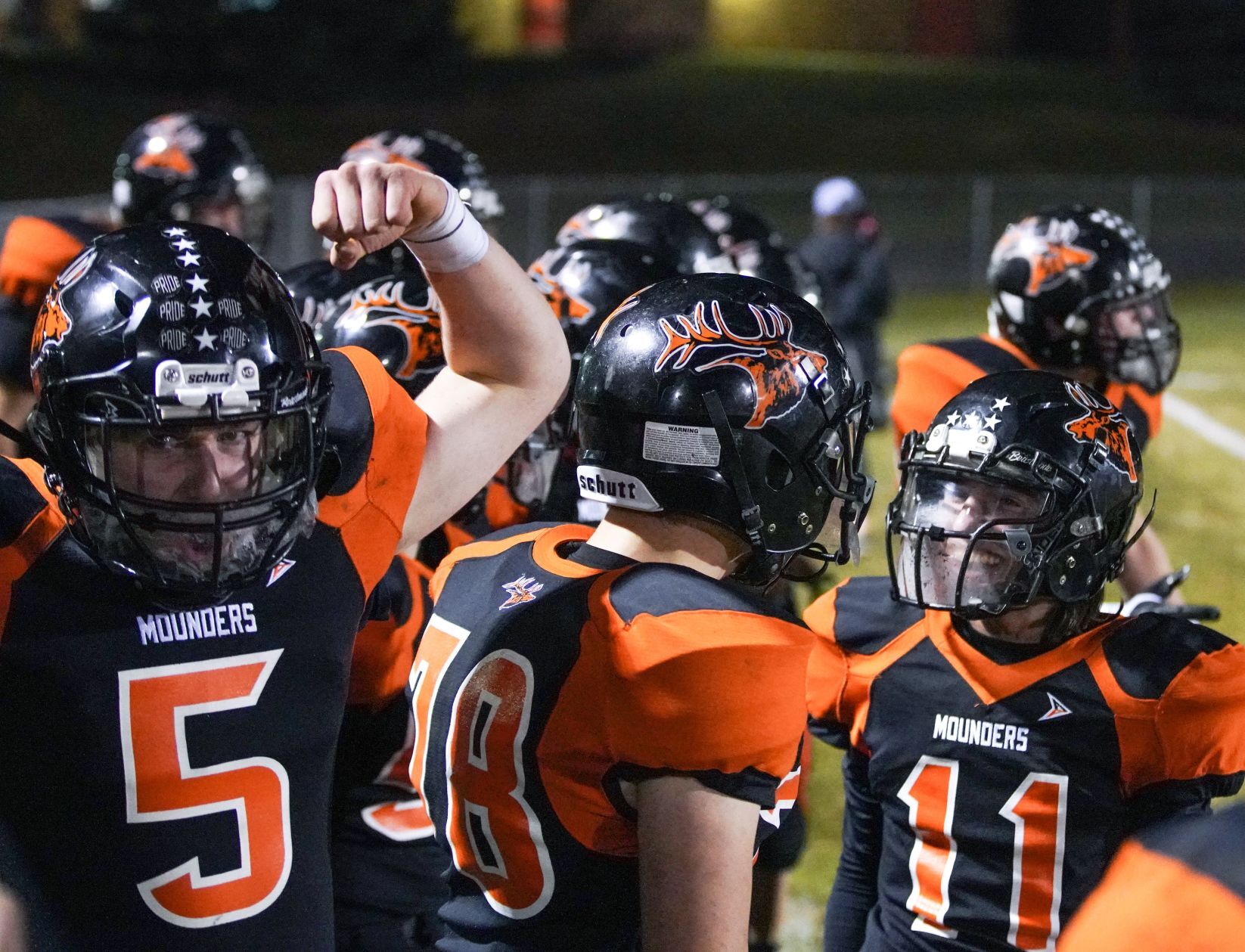 Elk Mound football
